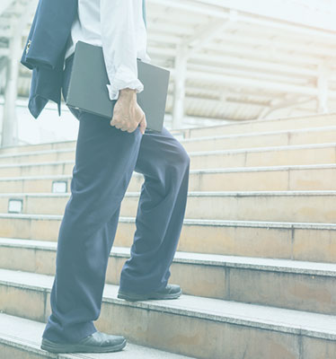 IT技術者として生涯活躍できる人材を育成するキャリアプランを設定